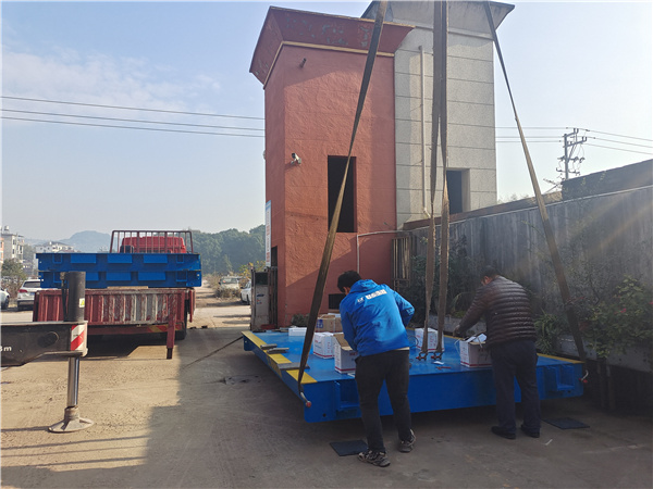 健身器材工廠為方便過(guò)進(jìn)出貨物過(guò)磅